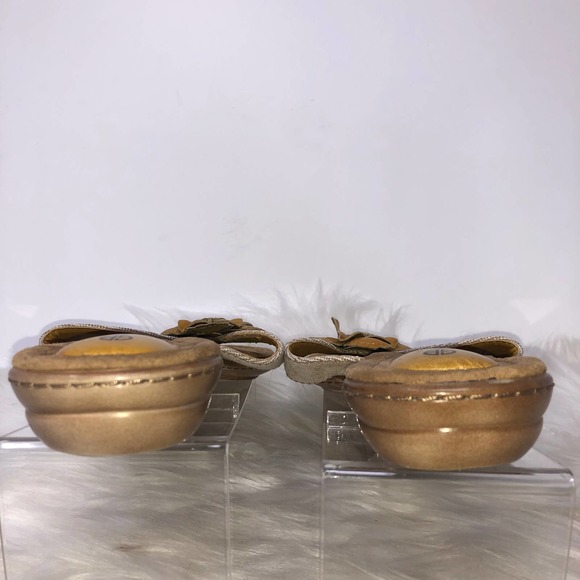 Copied - Giani Bernini Tan/Yellow Floral Sandals 9.5 - Picture 5 of 8